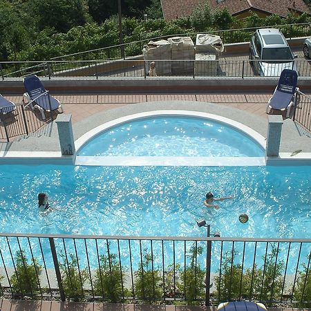 Residence Il Vigneto Oggebbio Bagian luar foto