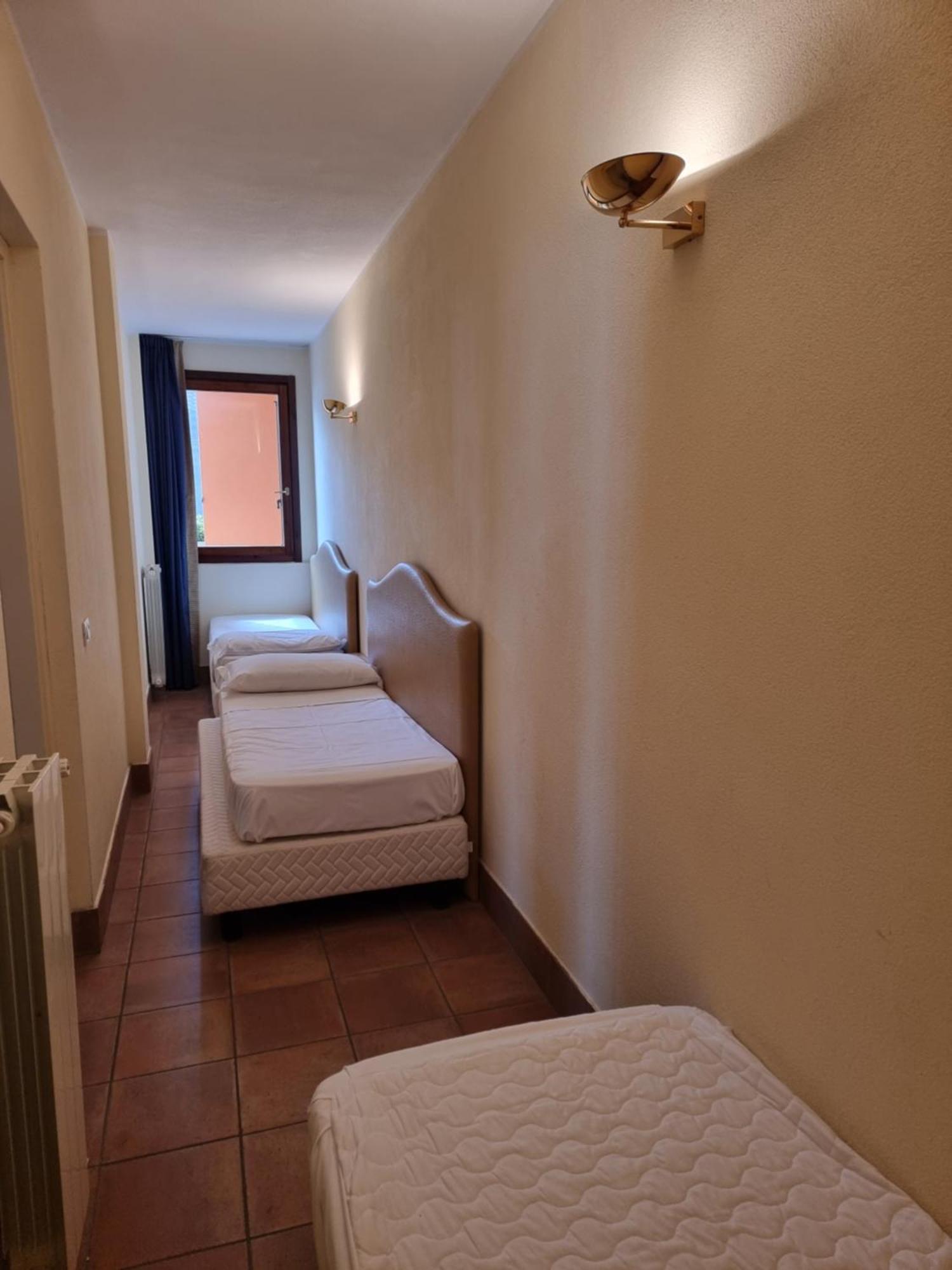Residence Il Vigneto Oggebbio Bagian luar foto
